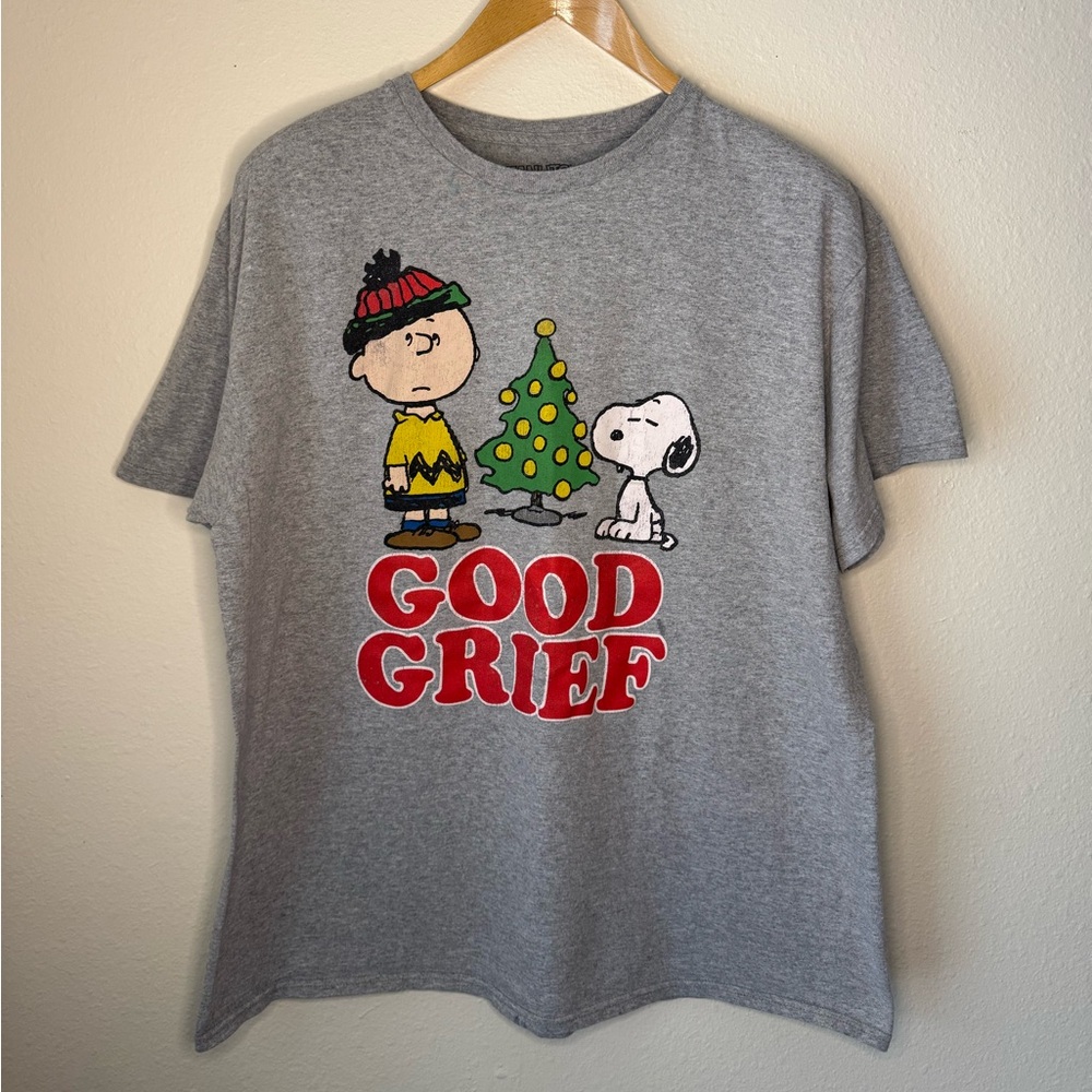 Peanuts “Good Grief” Christmas Graphic Tee size XL